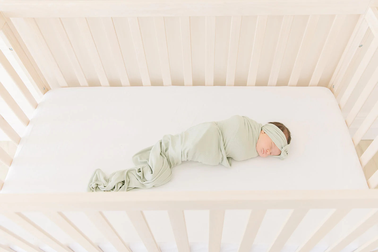 How to Know When It's Time to Stop Swaddling (And what to do!) Quinn St.