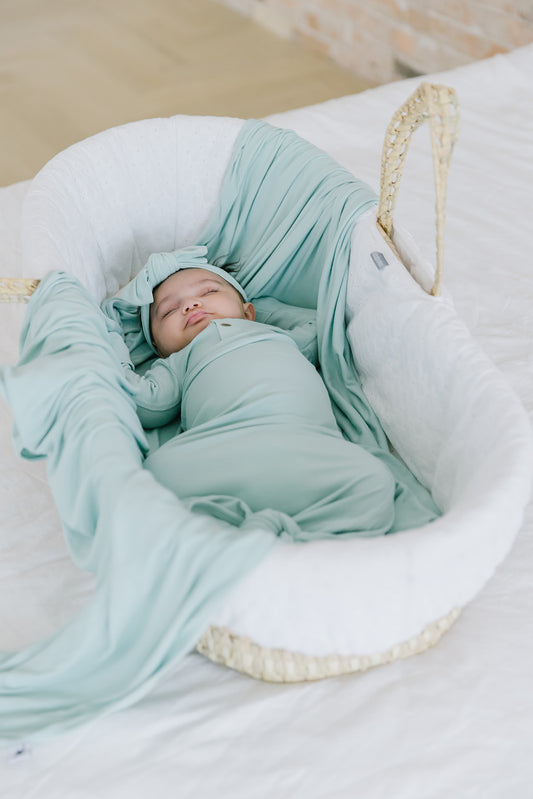 How to Switch Your Newborn's Days and Nights