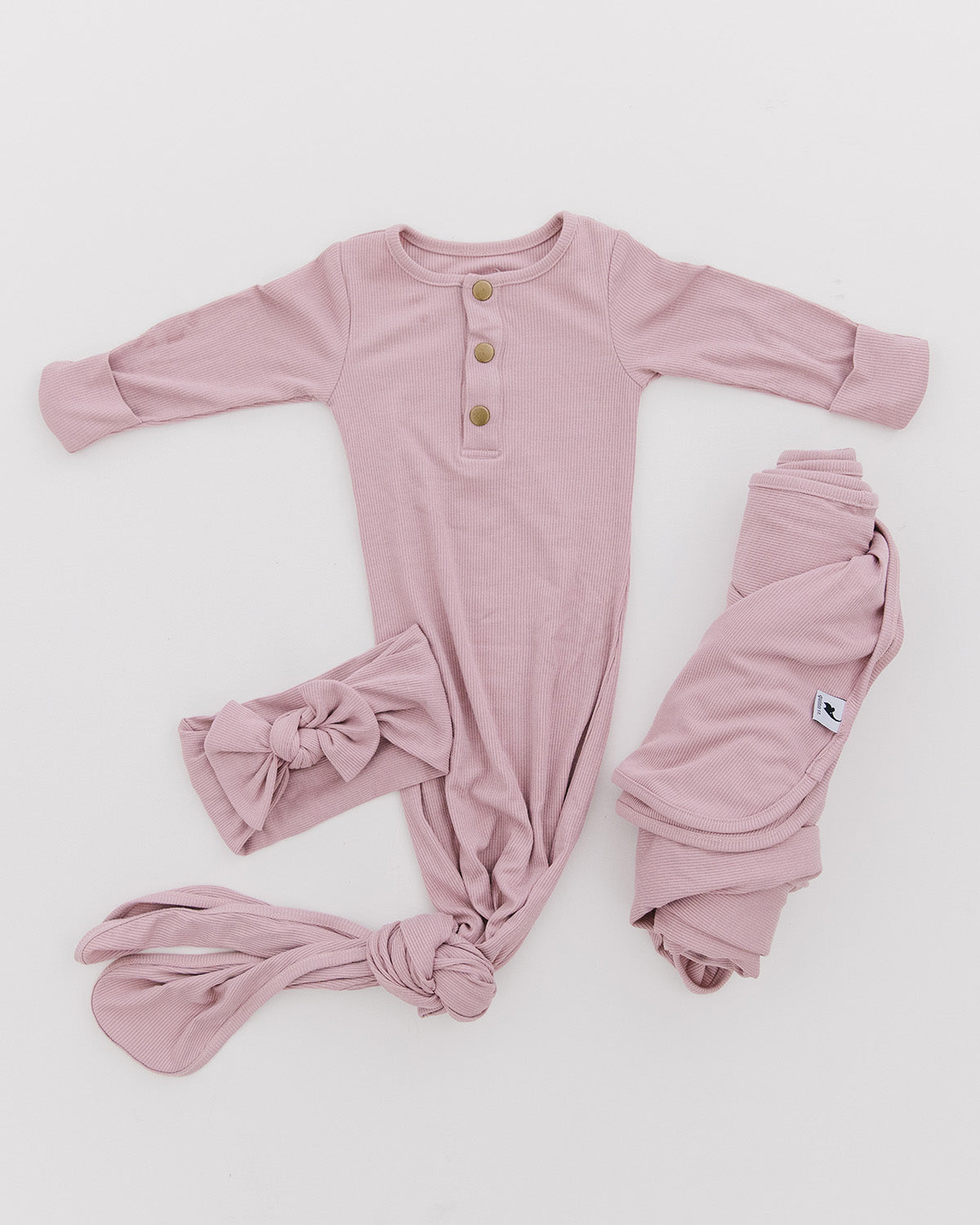 blush ribbed newborn outfit bundle